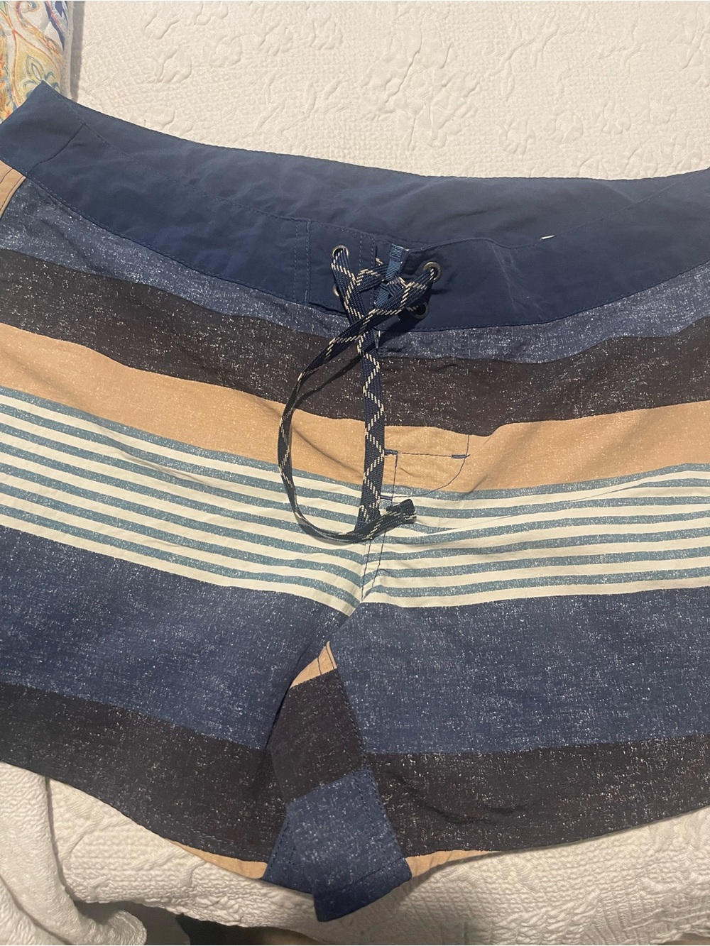 Patagonia Navy and Tan Striped Hybrid Shorts Womens 8 Recycled fishing nets